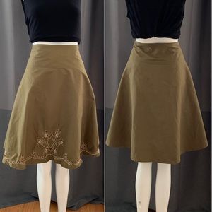 Green embroidered skirt